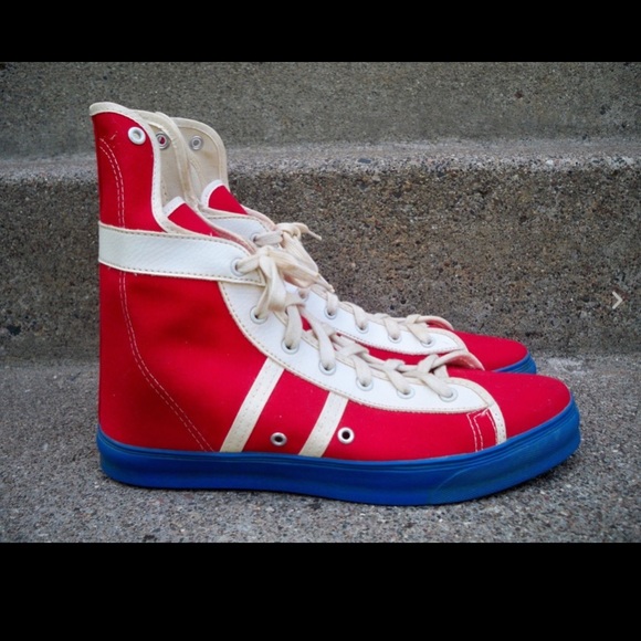 converse low black white